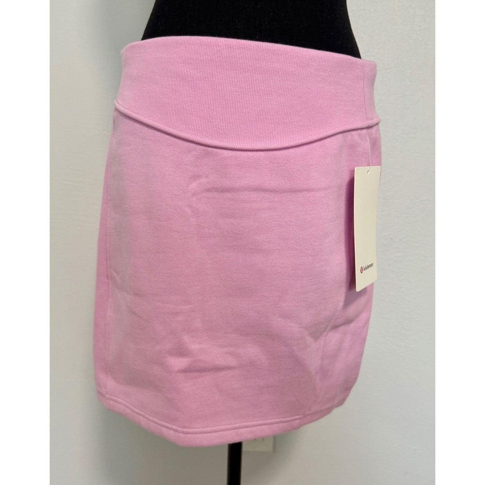 Lululemon Pink Terry Cloth Tennis Skirt Athletic Athleisure Size L - Picture 2 of 4